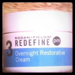Rodan + fields overnight restorative cream